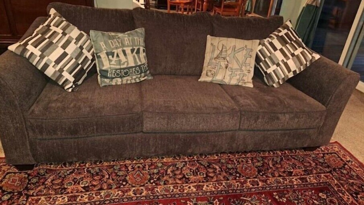 Photo of Livingroom in Deerfield