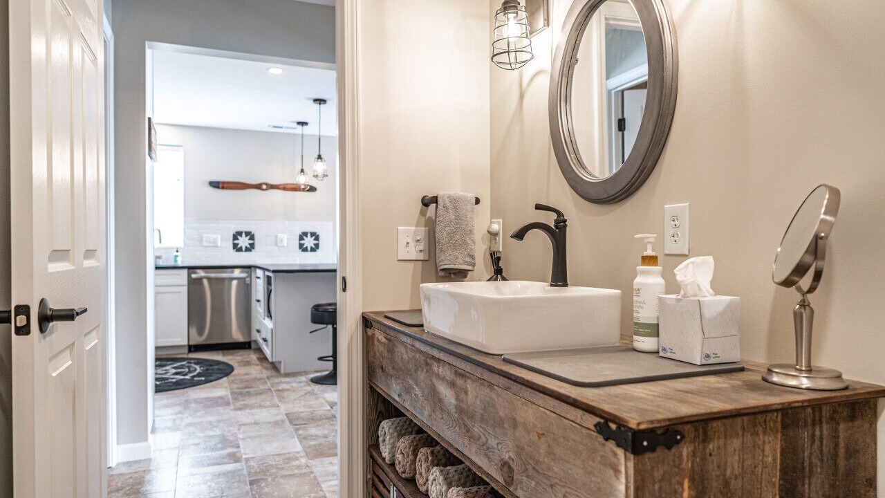Photo of Bathroom in Carthage