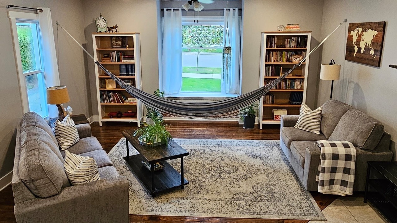 Photo of Livingroom in Meadville