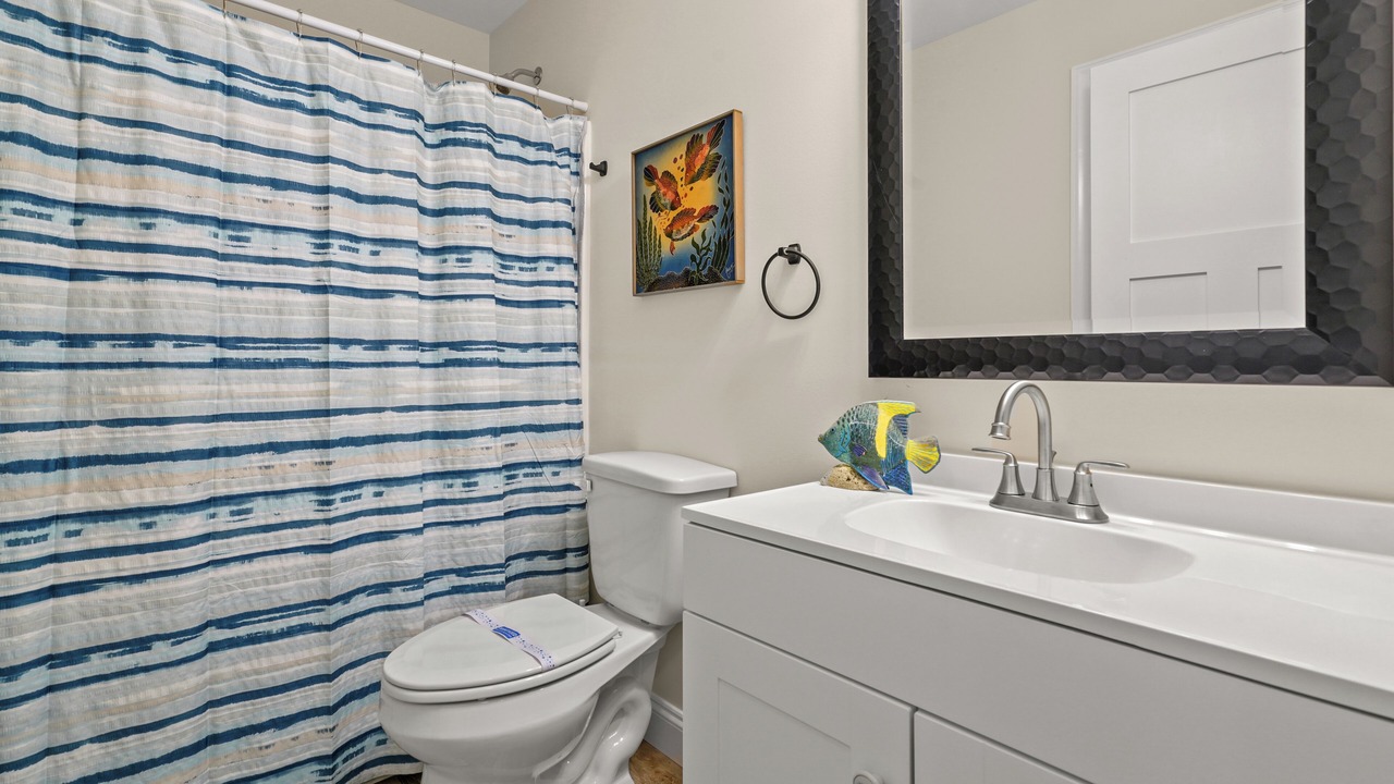 Photo of Bathroom in Deep Hole