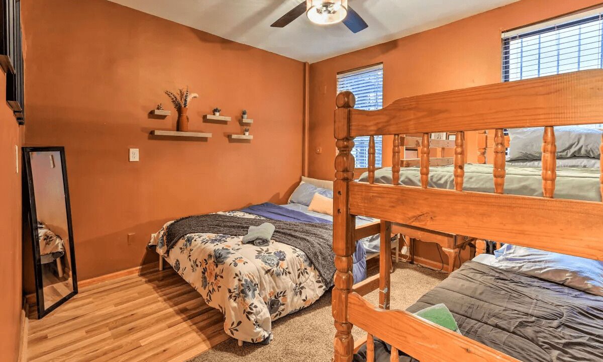 Photo of Bedroom in Historic Downtown