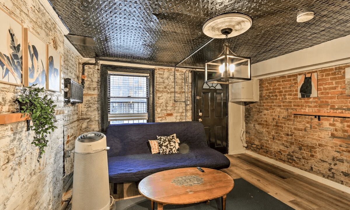 Photo of Livingroom in Historic Downtown