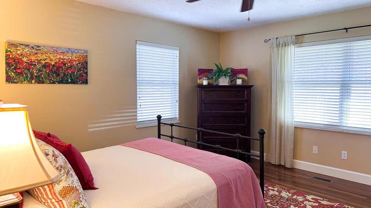 Photo of Bedroom in Maynardville