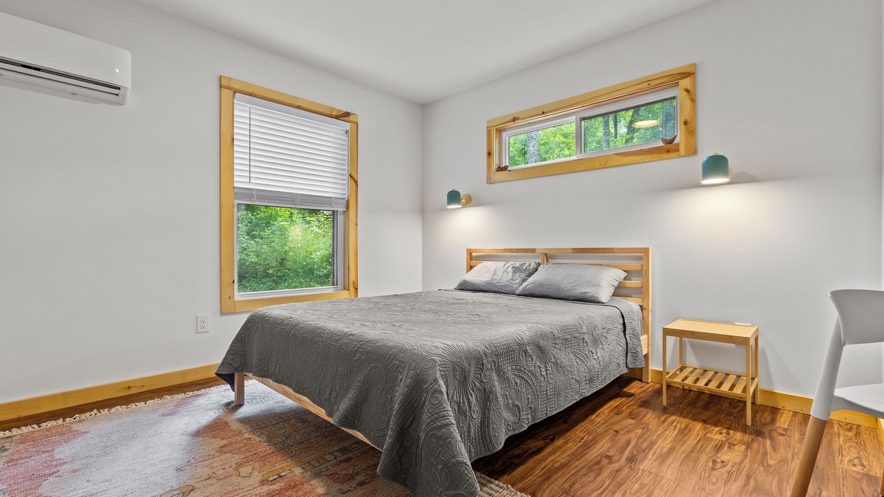 Photo of Bedroom in Rogers
