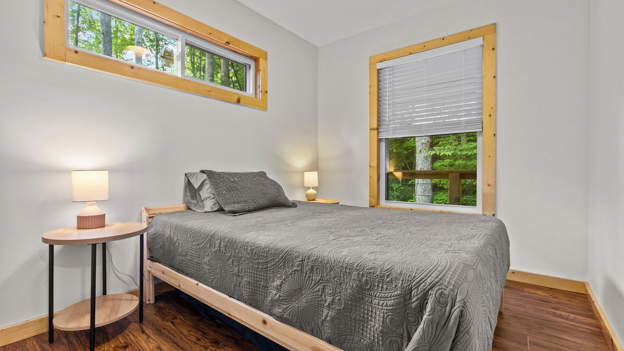 Photo of Bedroom in Rogers