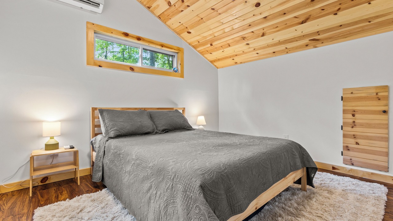 Photo of Bedroom in Rogers