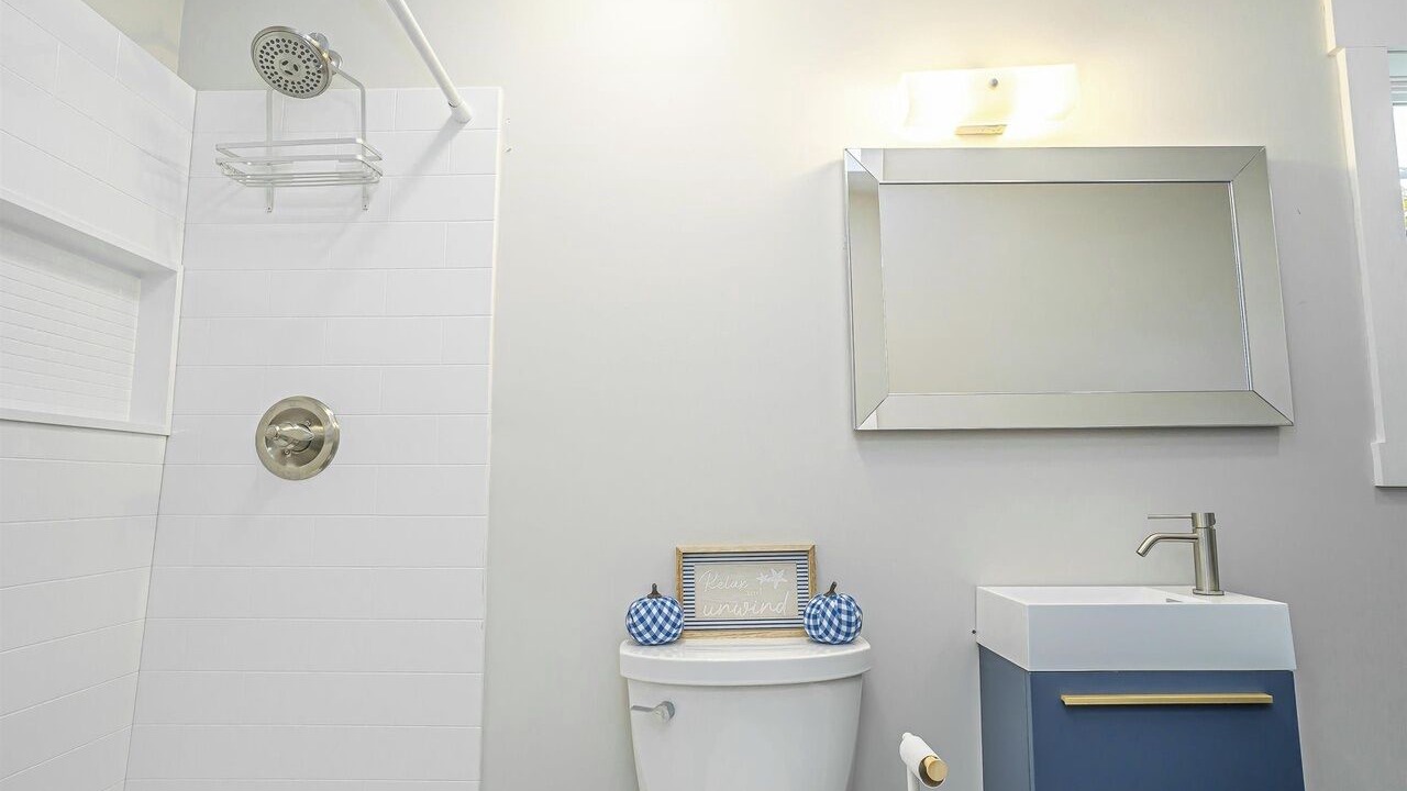 Photo of Bathroom in Somers Point