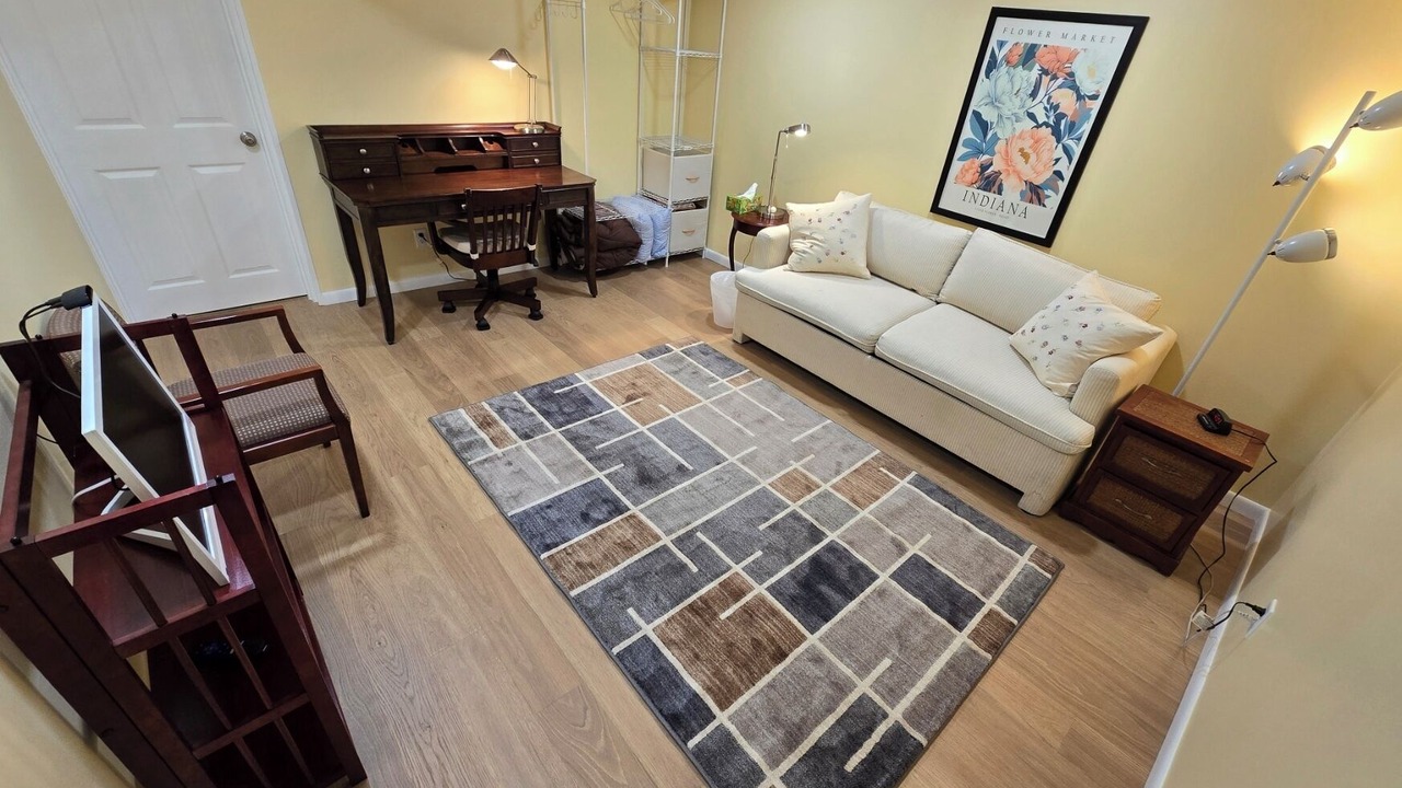 Photo of Livingroom in Bloomington