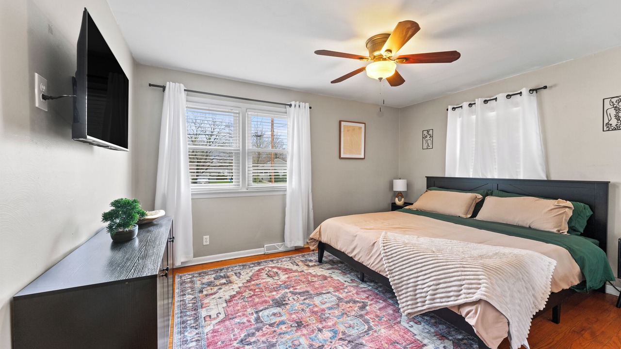 Photo of Bedroom in Youngstown