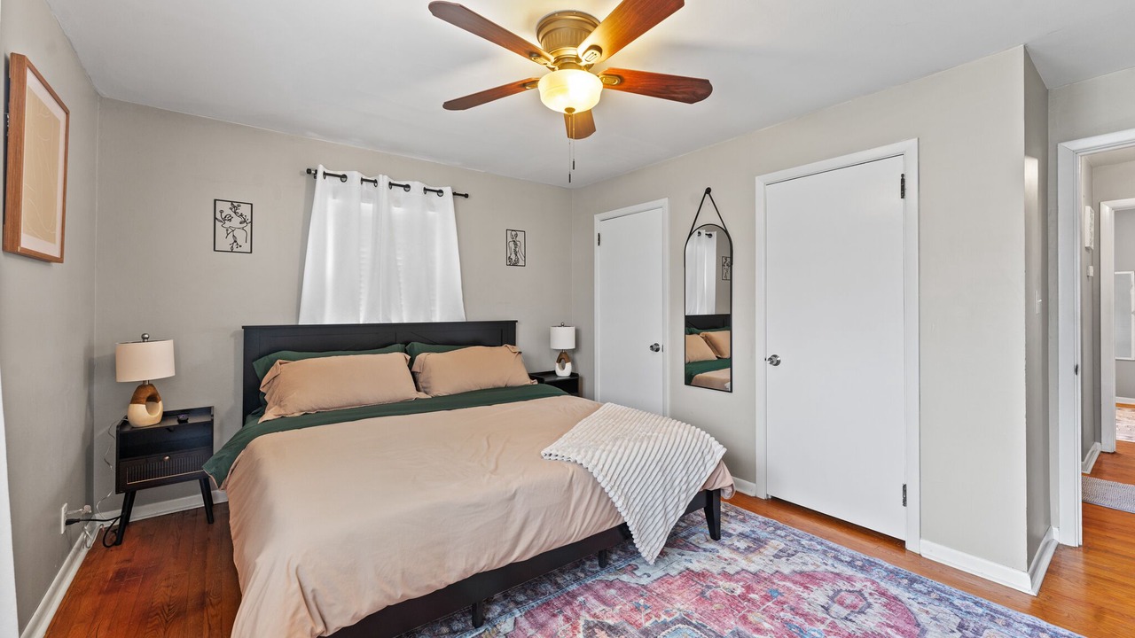 Photo of Bedroom in Youngstown