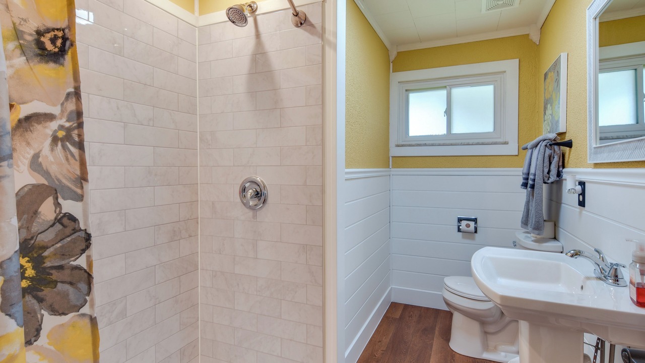 Photo of Bathroom in DuBois