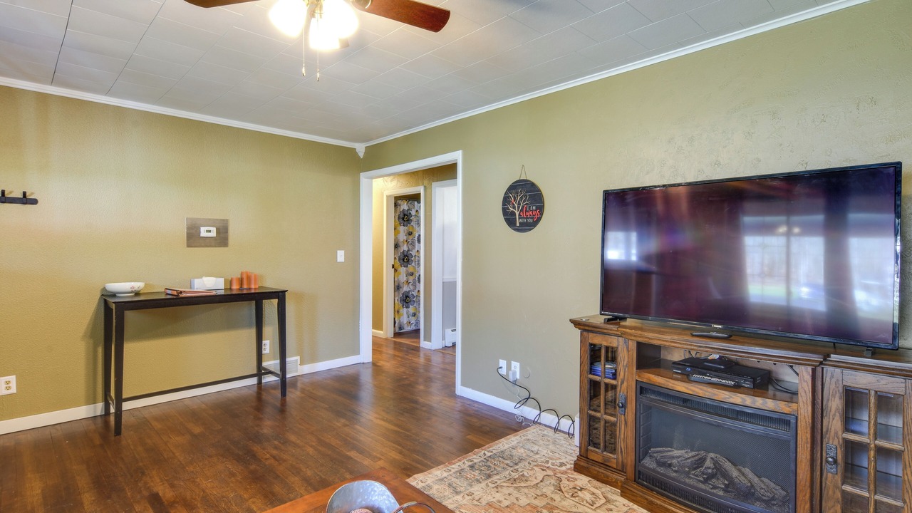 Photo of Livingroom in DuBois