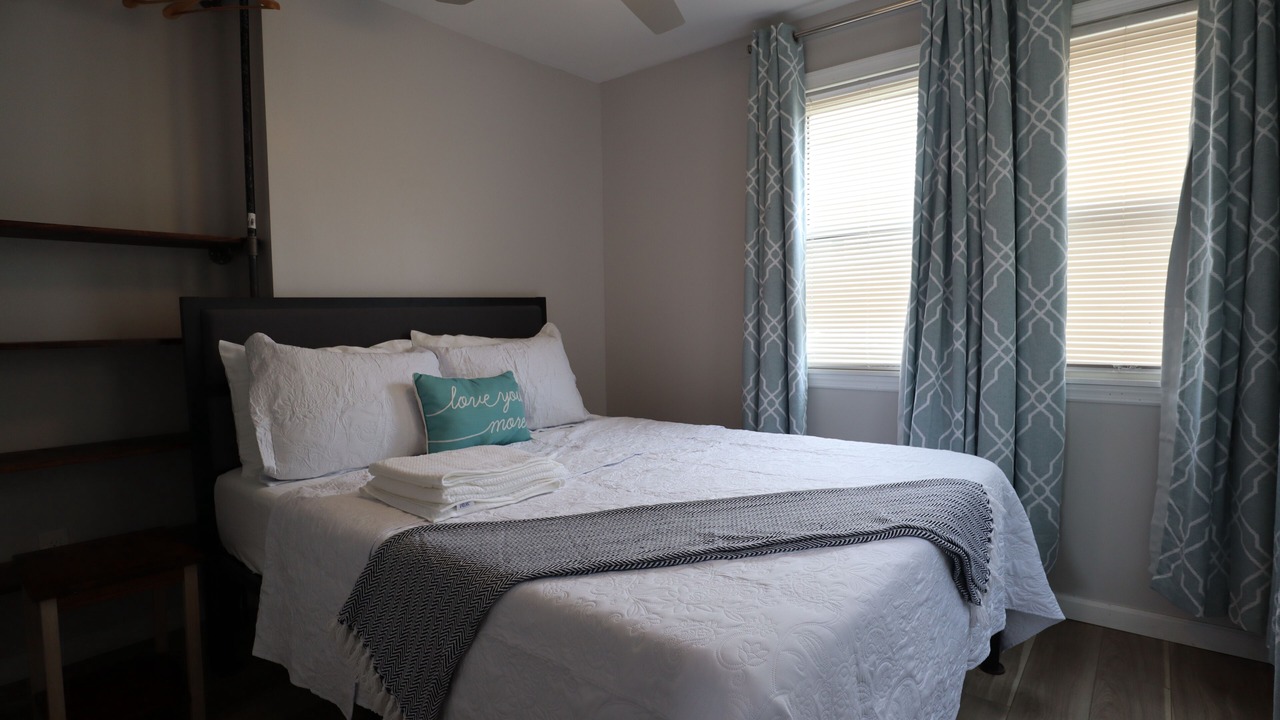 Photo of Bedroom in Bellmawr