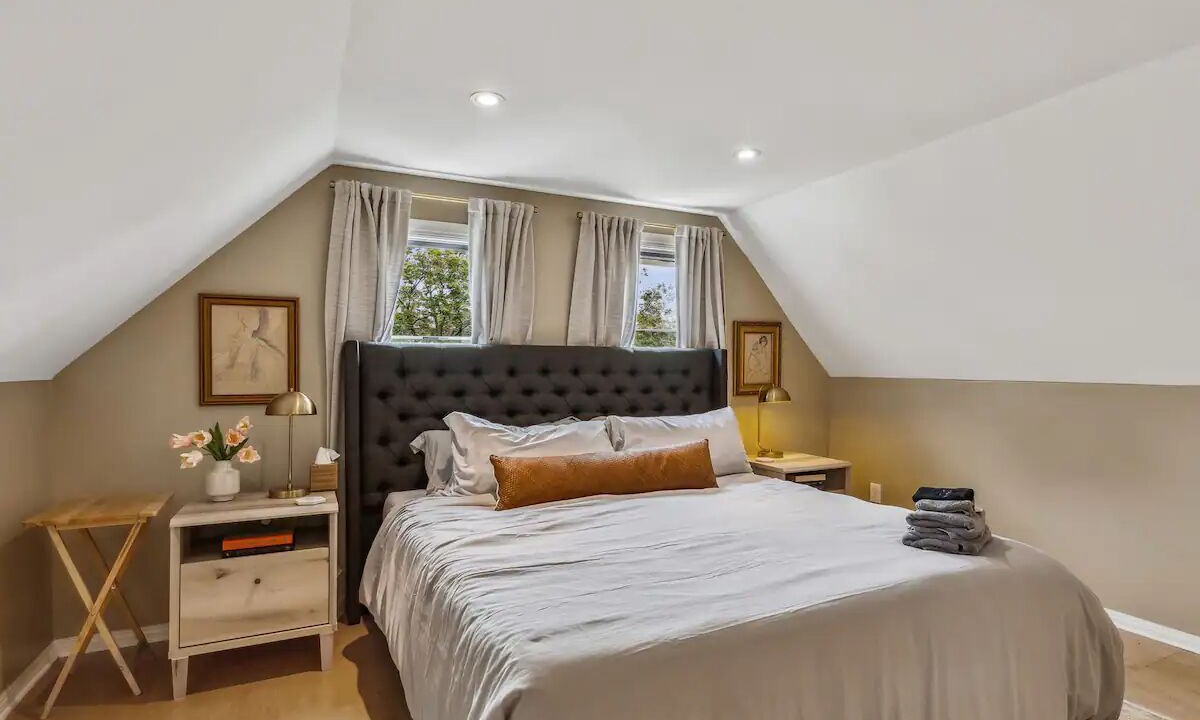 Photo of Bedroom in Lakewood