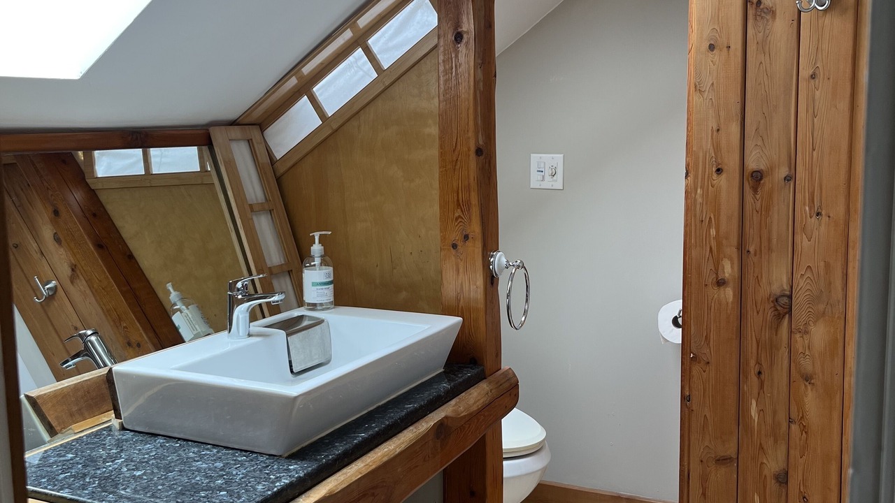 Photo of Bathroom in Cleveland
