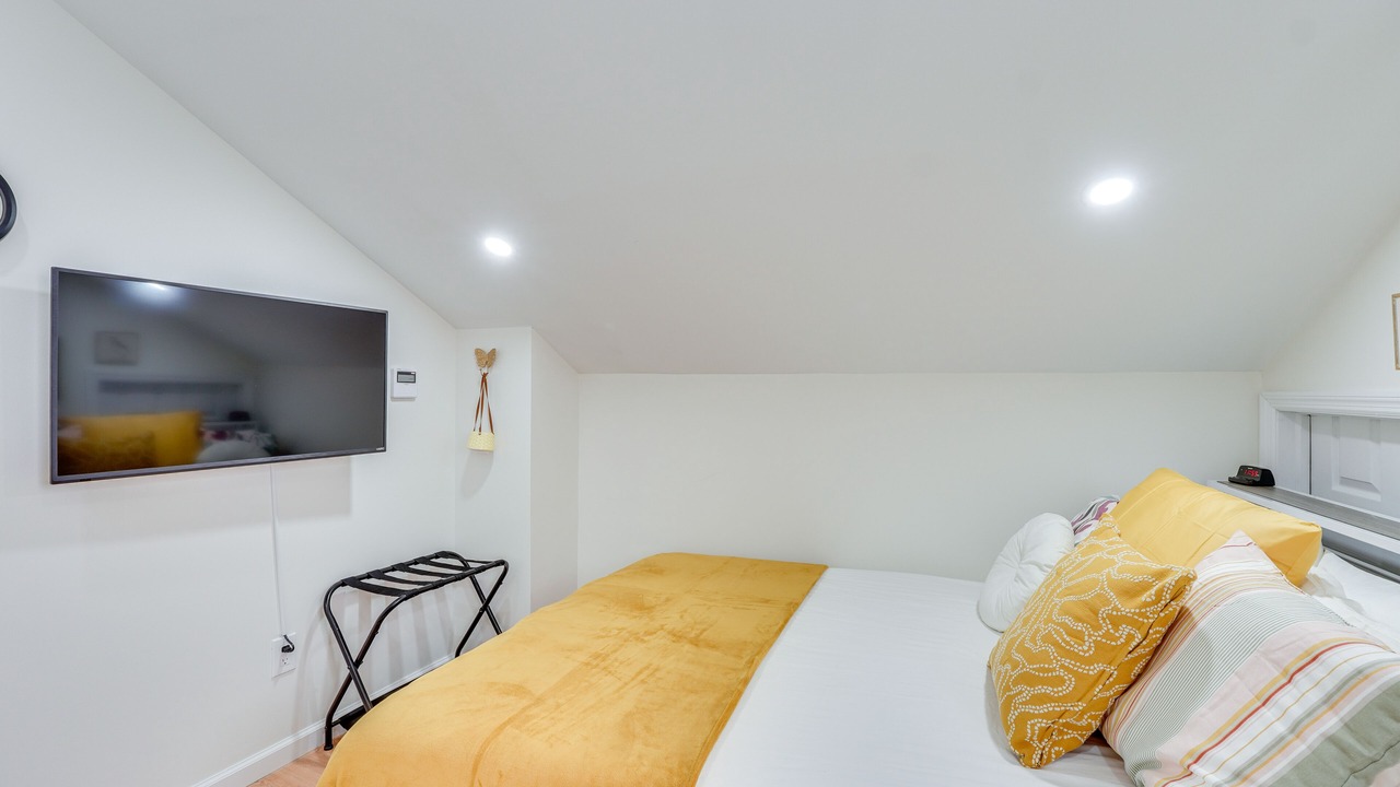 Photo of Bedroom in Hopewell Junction
