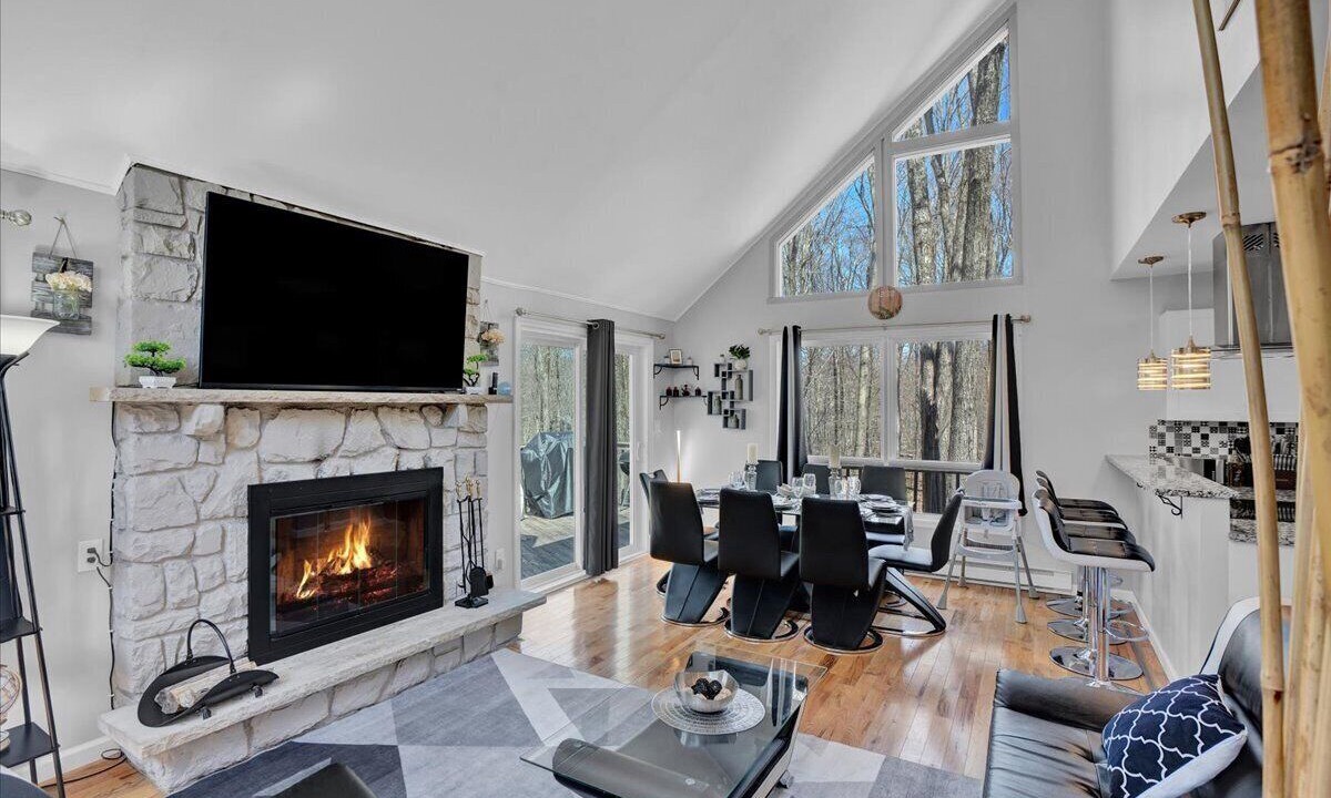 Photo of Livingroom in Gouldsboro