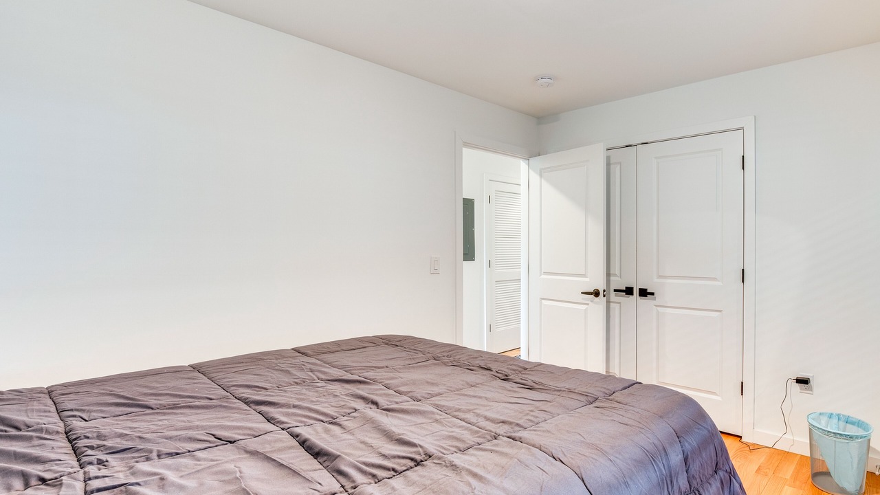 Photo of Bedroom in Elizabeth
