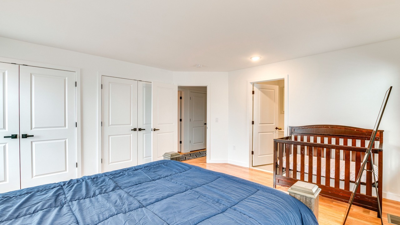 Photo of Bedroom in Elizabeth