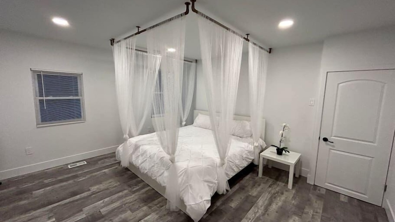 Photo of Bedroom in Sicklerville