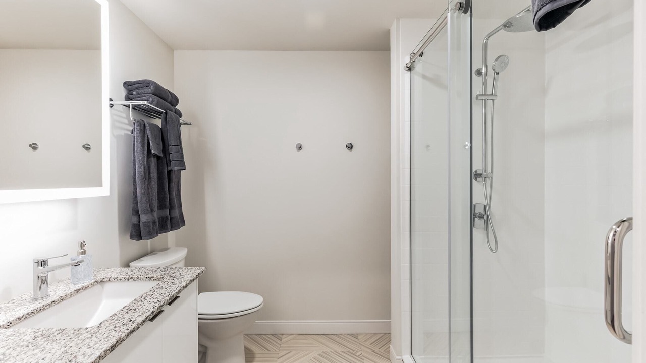Photo of Bathroom in Gateway District