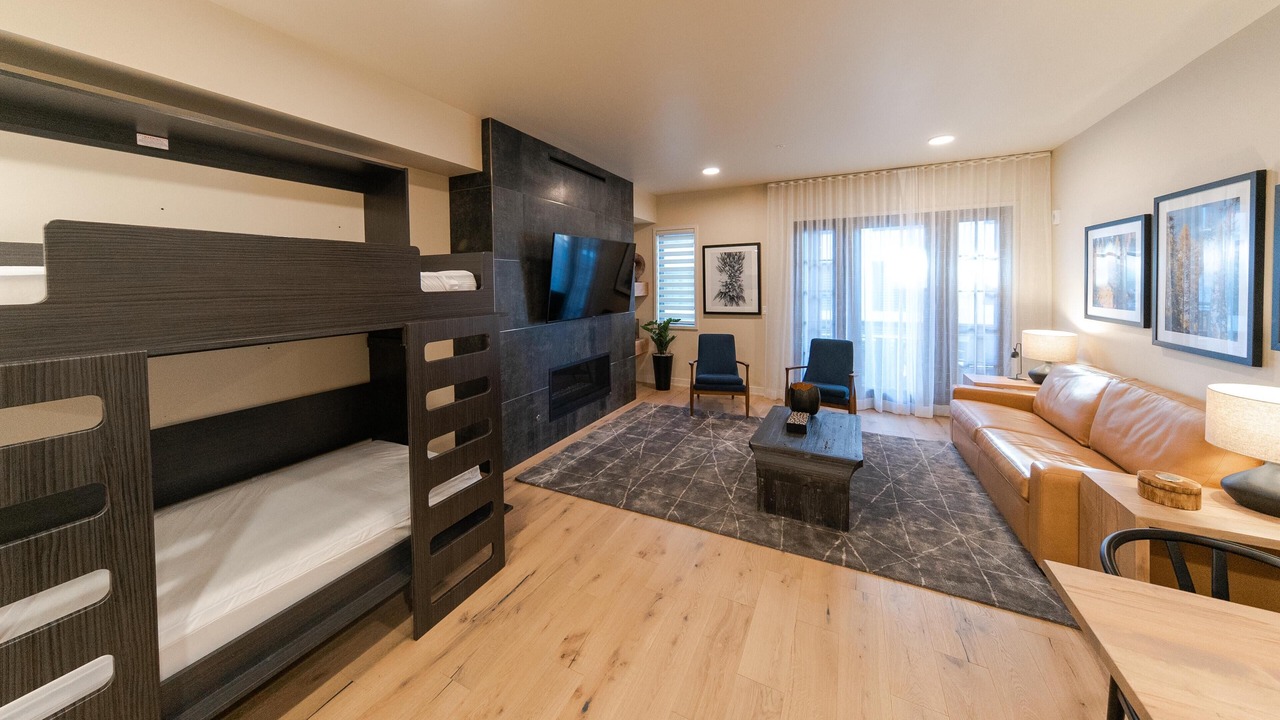Photo of Livingroom in Tamarack Resort