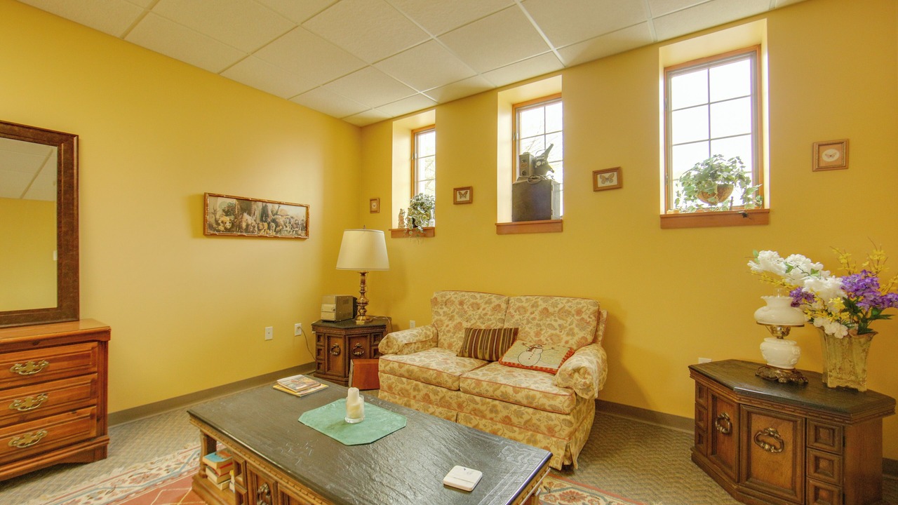 Photo of Livingroom in New Kensington