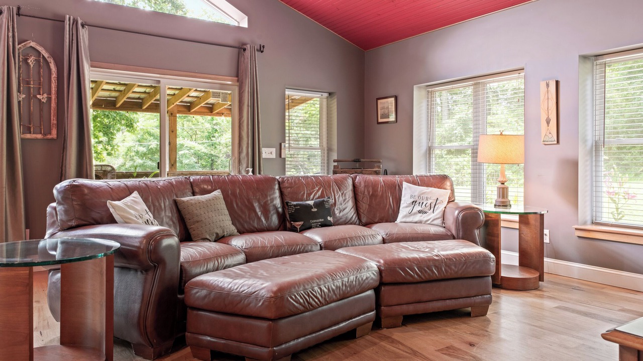 Photo of Livingroom in Lovingston