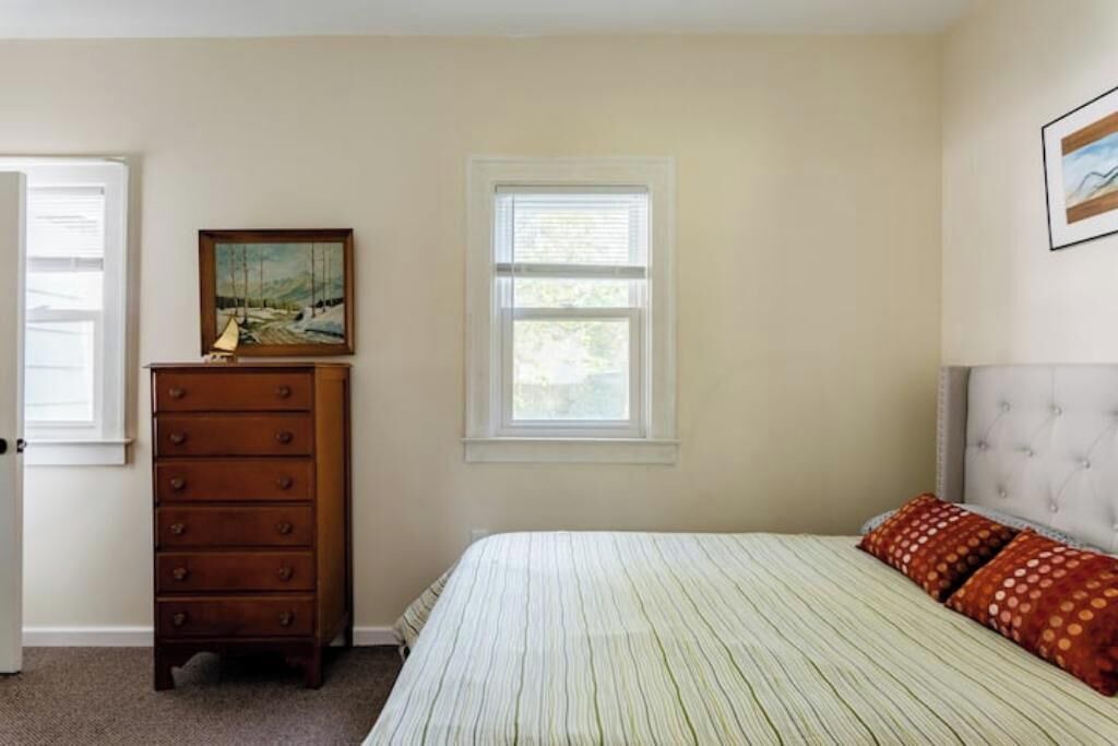 Photo of Bedroom in Woodland Beach