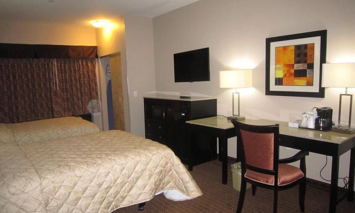 Photo of Bedroom in Monmouth Junction