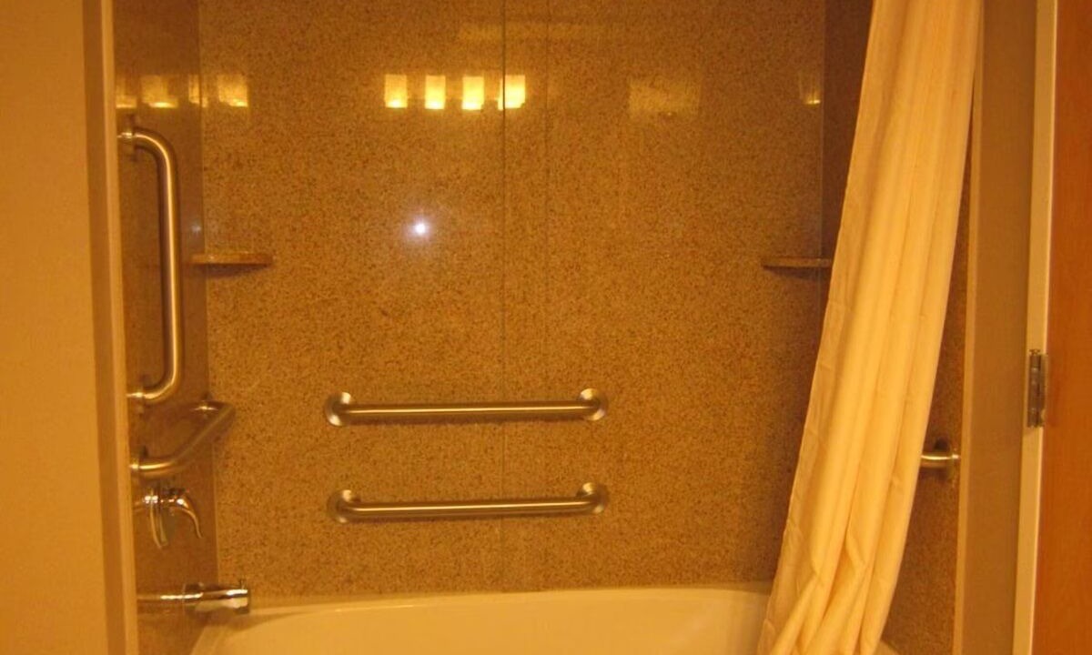 Photo of Bathroom in Monmouth Junction