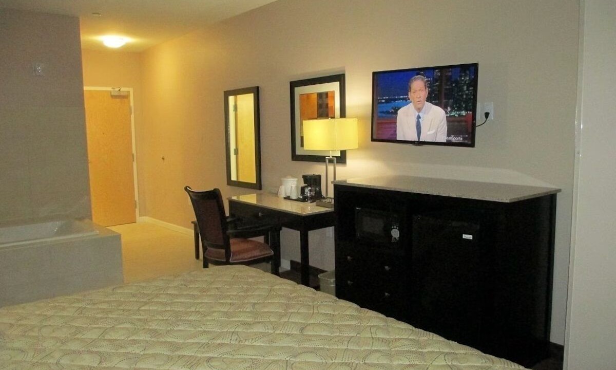 Photo of Bedroom in Monmouth Junction