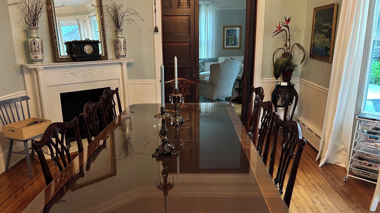 Photo of Livingroom in Murray Hill