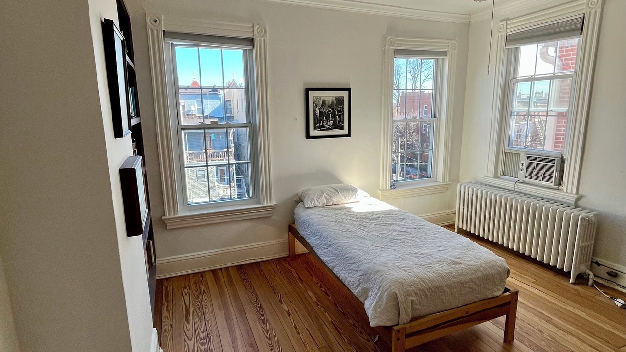 Photo of Bedroom in Charles Village