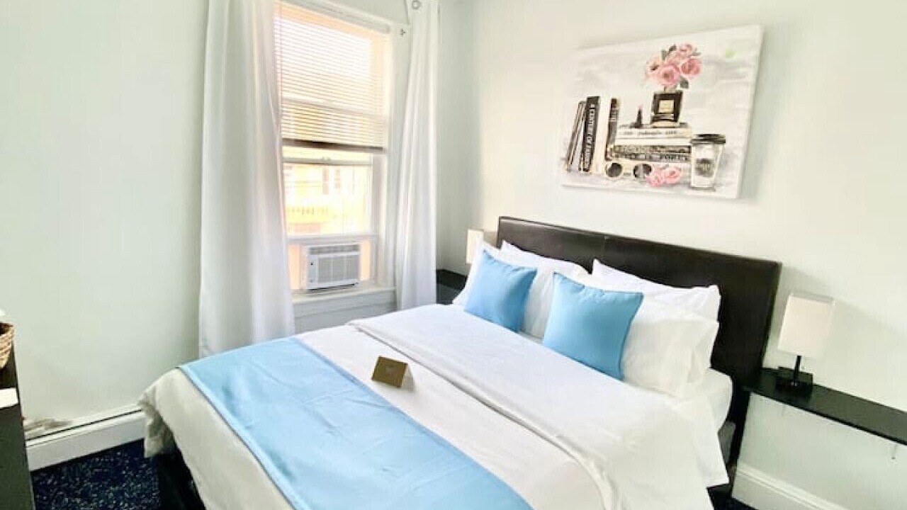 Photo of Bedroom in West New York