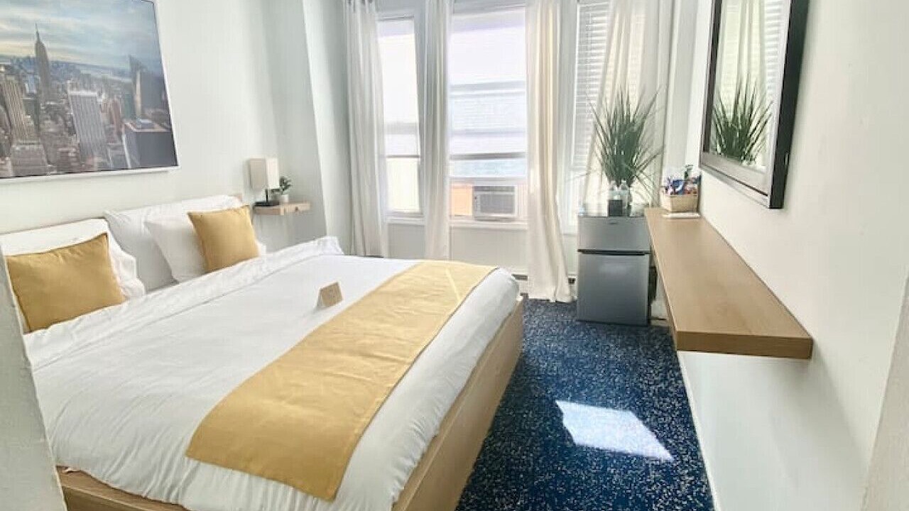 Photo of Bedroom in West New York