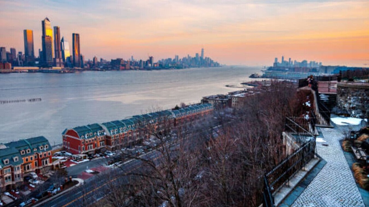 Photo of Others in West New York