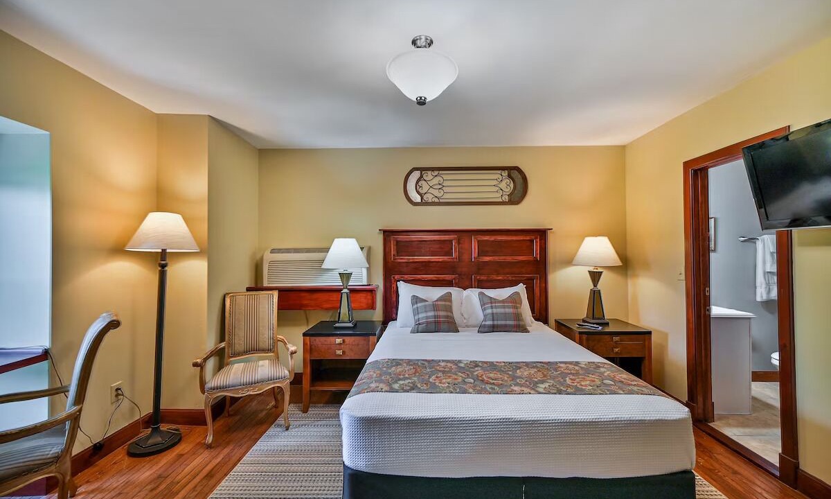 Photo of Bedroom in Milford