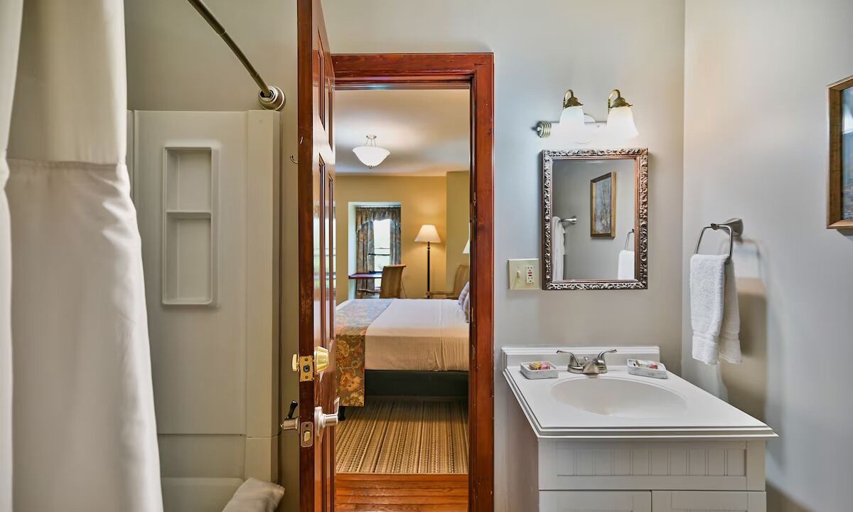 Photo of Bedroom in Milford
