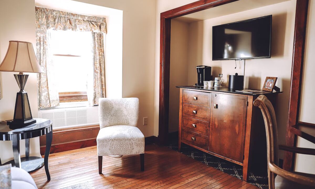 Photo of Bedroom in Milford