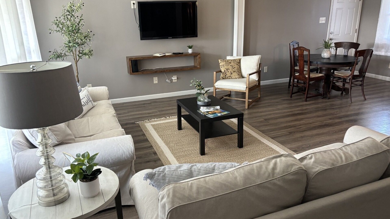 Photo of Livingroom in Bellefonte