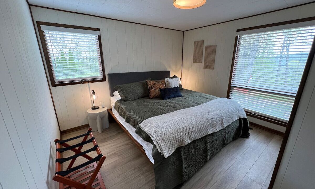 Photo of Bedroom in Chester Gap