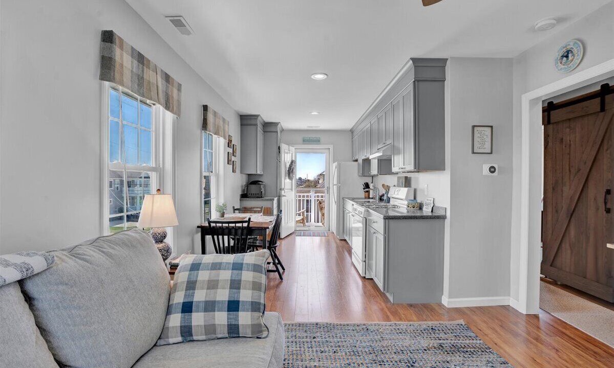 Photo of Livingroom in Dennisville