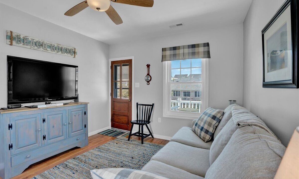 Photo of Livingroom in Dennisville