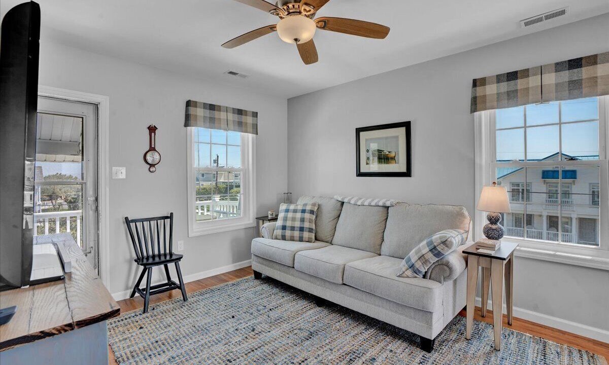 Photo of Livingroom in Dennisville