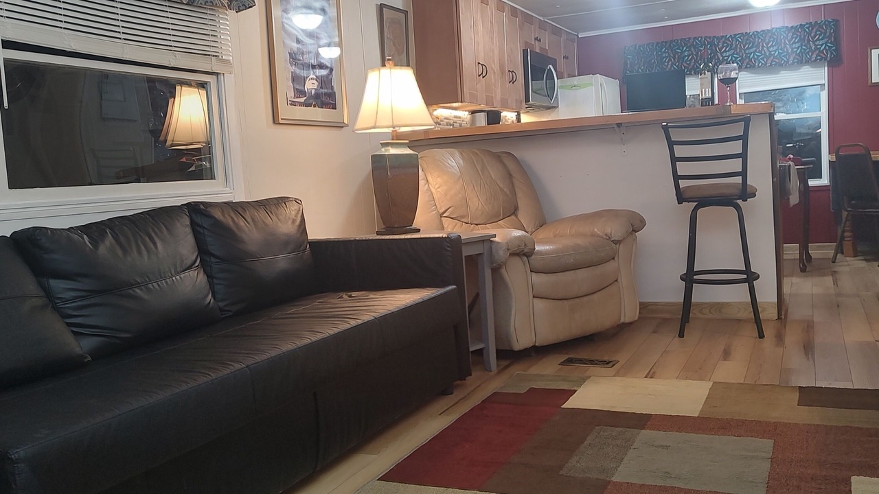 Photo of Livingroom in Hesston