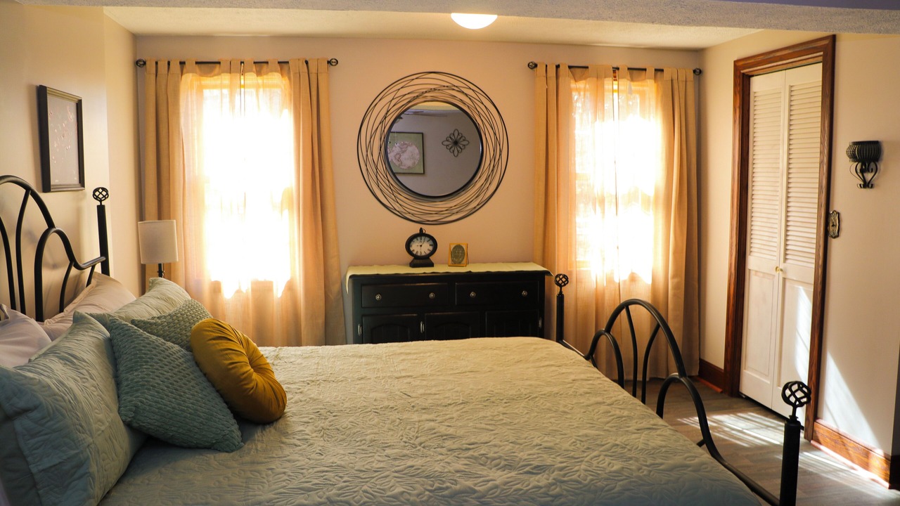 Photo of Bedroom in Hadley