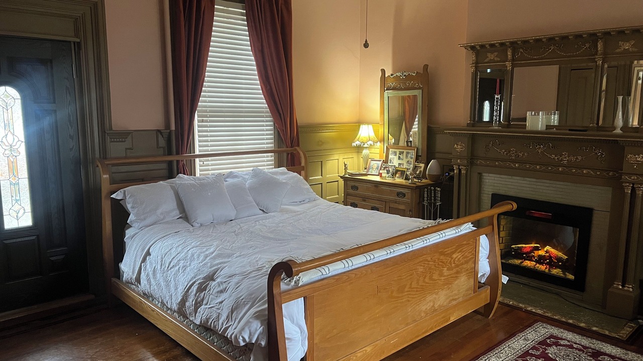 Photo of Bedroom in Poughkeepsie
