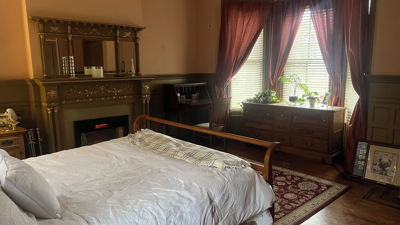 Photo of Bedroom in Poughkeepsie