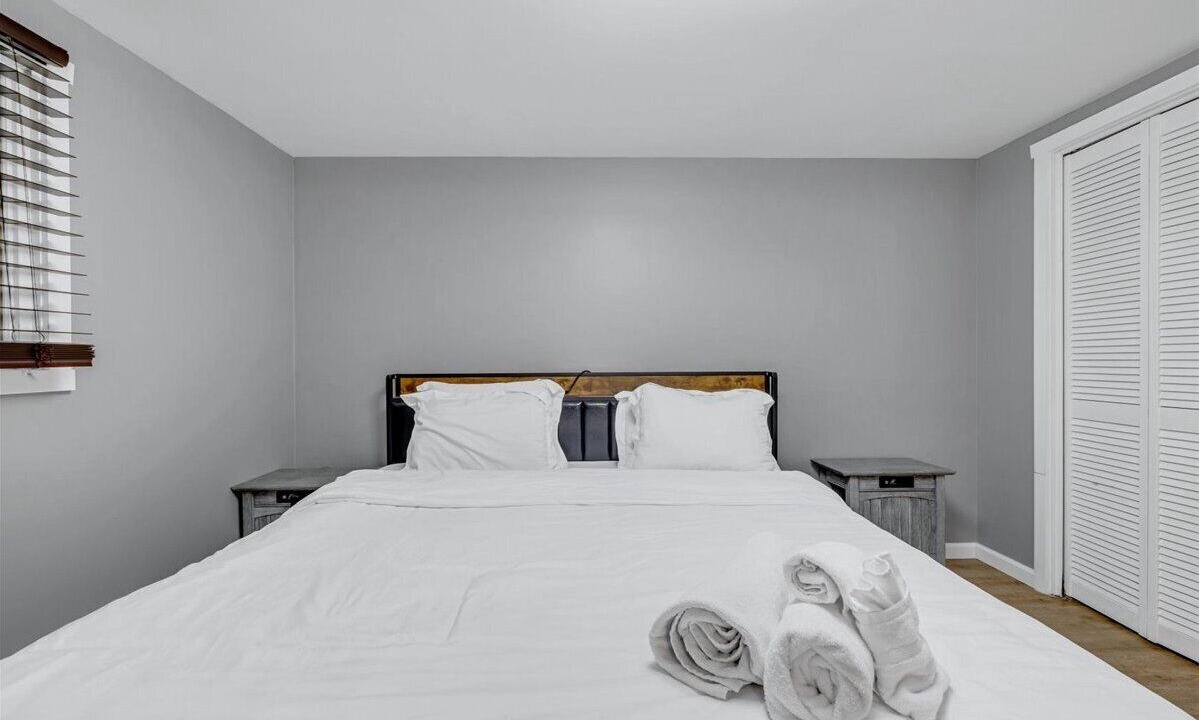 Photo of Bedroom in Village at Camelback